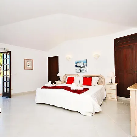 Villa Isa Joe By Algarve Vacation