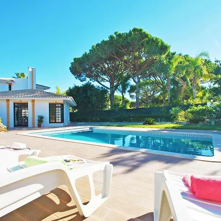 Isa Joe By Algarve Vacation Almancil